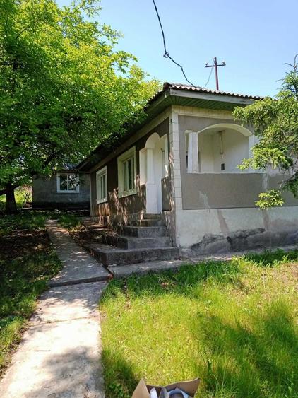 Casă cu 2 camere în Hărmăneștii Vechi
