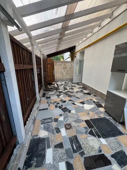 Casă individuală cu 3 camere cu Canalizare în Semicentral