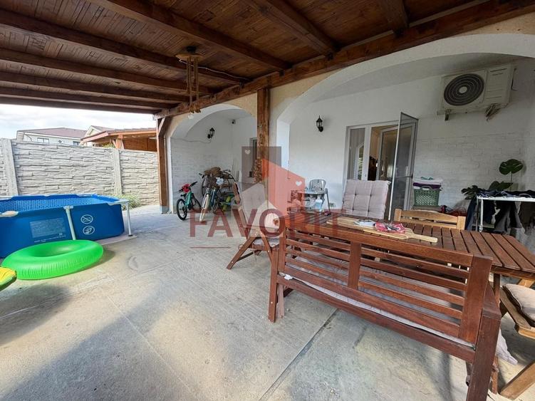 Duplex cu 3 camere cu Canalizare în Sânandrei
