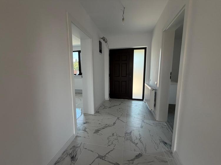 Casă individuală cu 4 camere cu Teren 477 Mp în Buftea