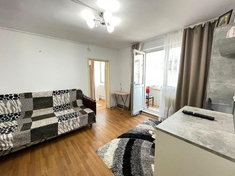 Apartament cu 2 camere nedecomandat, mobilat în Tătărași