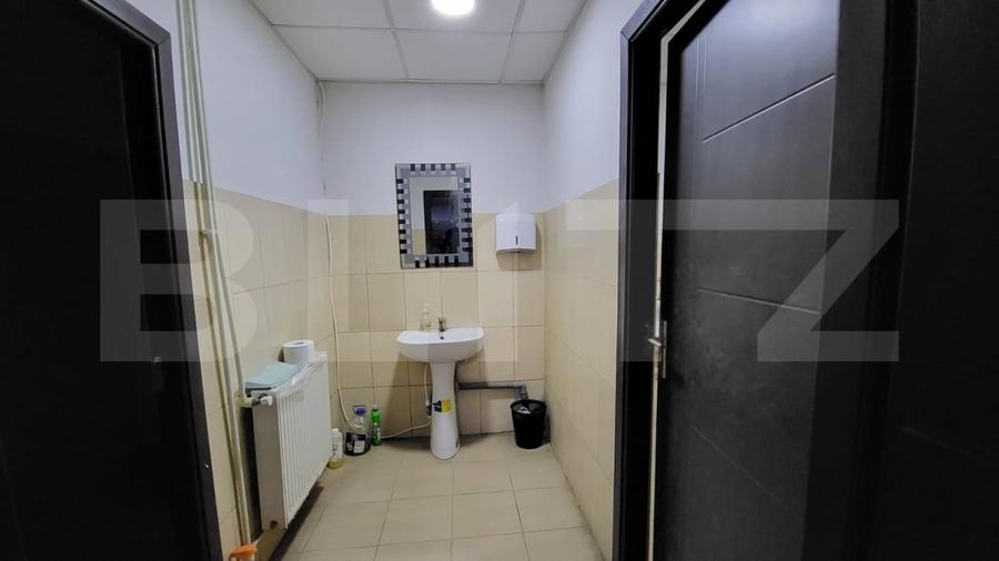 Spațiu comercial, de 210 mp, în Debarcader