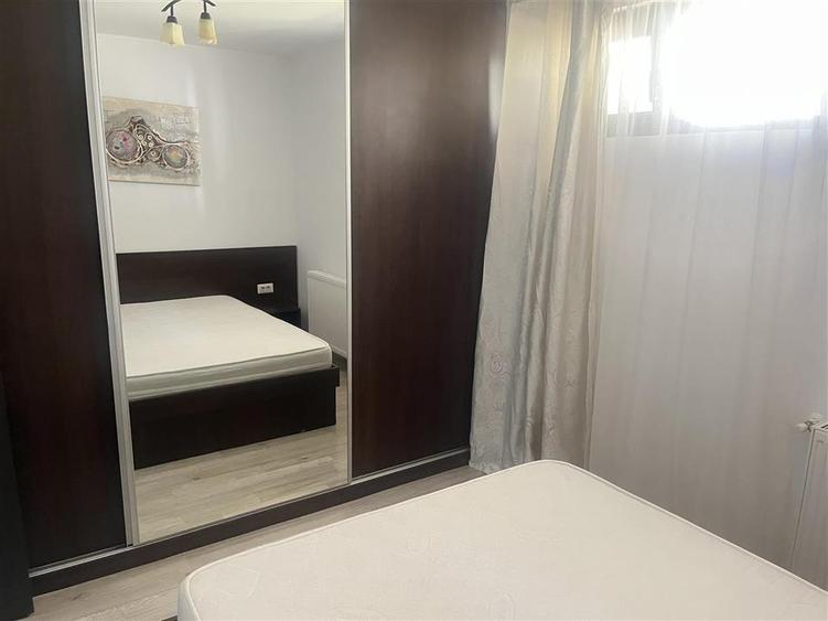 Apartament cu 2 camere decomandat, mobilat în Ștefan cel Mare