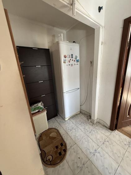 Apartament cu 2 camere decomandat în Exterior Vest