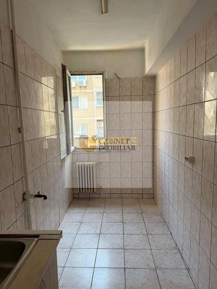 3 camere I Cismigiu  I De renovat I Etaj 4 - 6