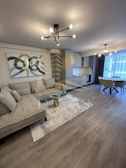 Apartament cu 2 camere semidecomandat, mobilat în Sopor
