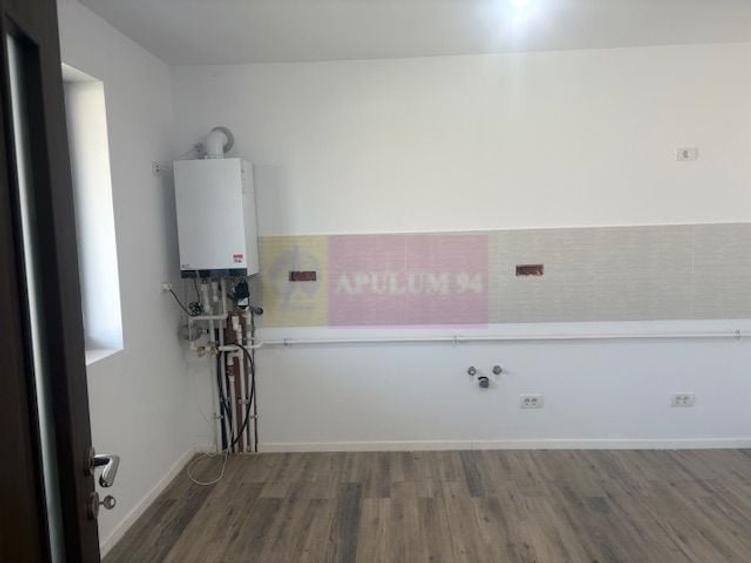 Casă cu 5 camere în Domnești