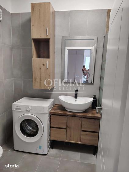 Apartament cu 3 camere semidecomandat, mobilat în Florești