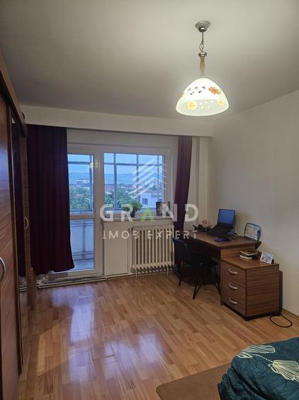 Apartament cu 4 camere decomandat, mobilat în Mărăști
