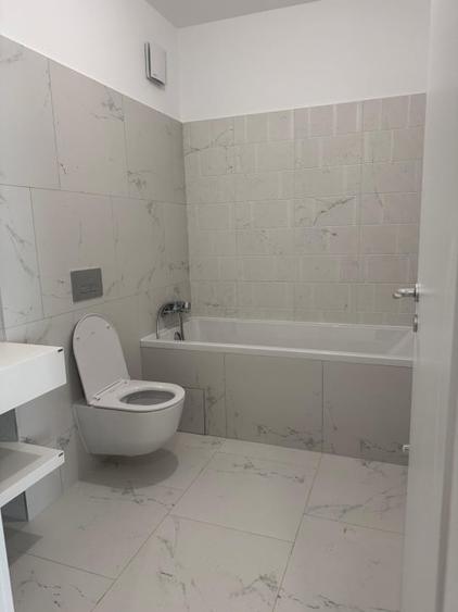 Apartament cu 2 camere decomandat în Băneasa