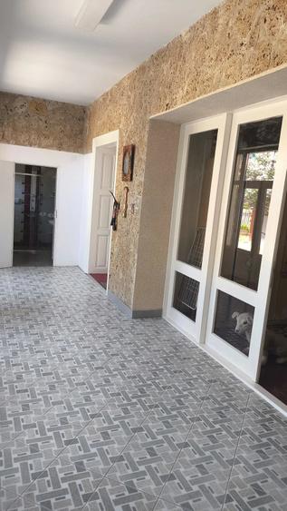 Casă cu 6 camere cu Teren 1892 Mp în Central