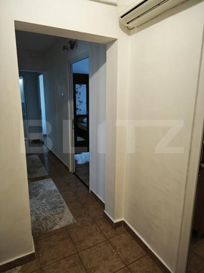 Apartament de vanzare, 3 camere, mobilat si utilat - 8