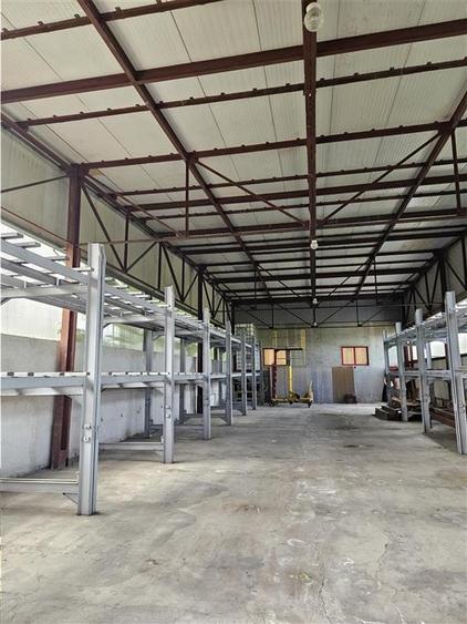 Spațiu industrial, de 2,200 mp, în Mârșa
