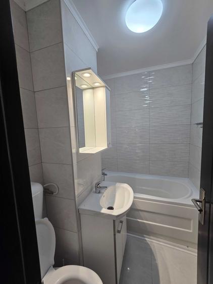 Apartament cu 2 camere decomandat în Lujerului