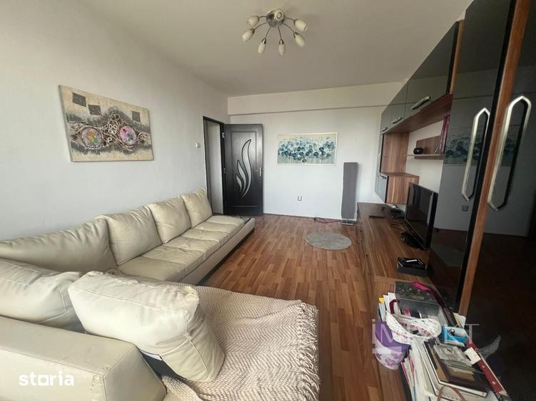 Apartament cu 2 camere decomandat în Zorilor