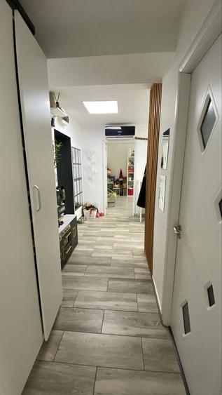 Apartament cu 2 camere decomandat în Calea București