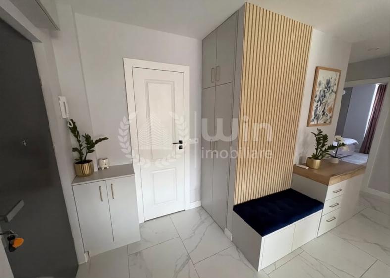 Apartament cu 4 camere decomandat, mobilat în Plopilor