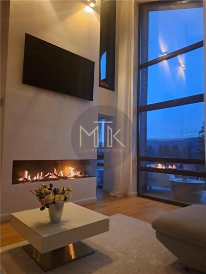 Penthouse cu 5 camere decomandat, mobilat în Furnica