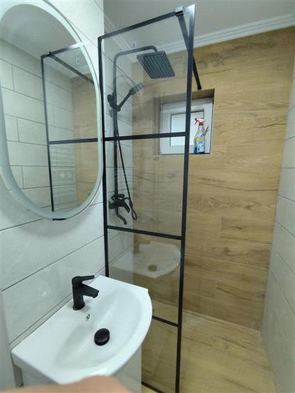 Apartament cu 2 camere semidecomandat, mobilat în Circumvalațiunii
