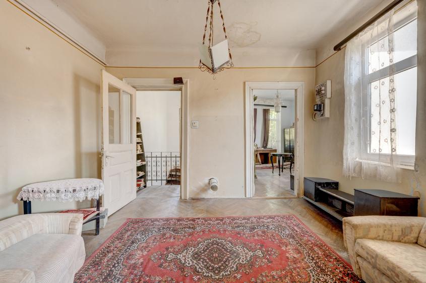 Apartament cu 3 camere semidecomandat în Pache Protopopescu