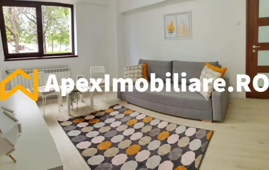 Apartament cu 2 camere semidecomandat în Panduri