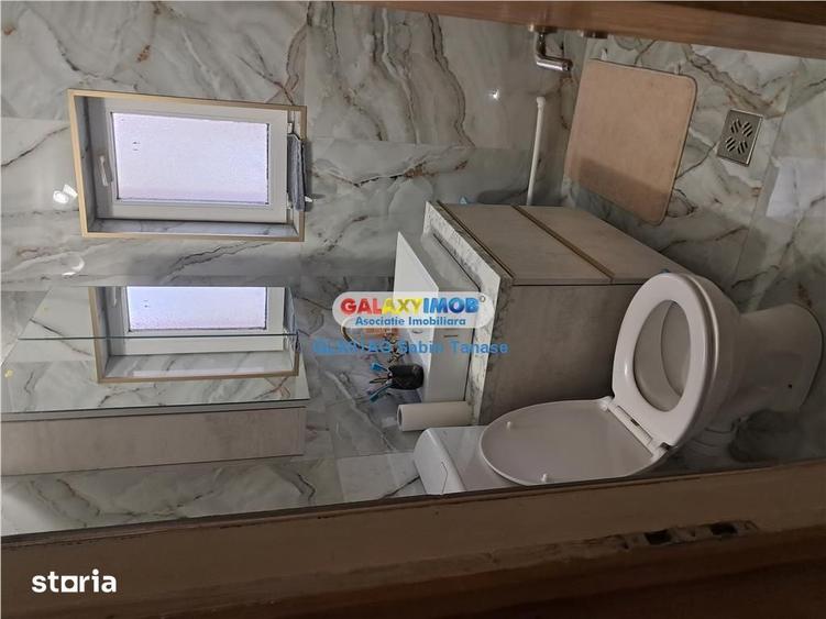 Apartament cu 3 camere decomandat, mobilat în Bradu