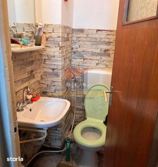 Apartament cu 4 camere decomandat în Negru Vodă