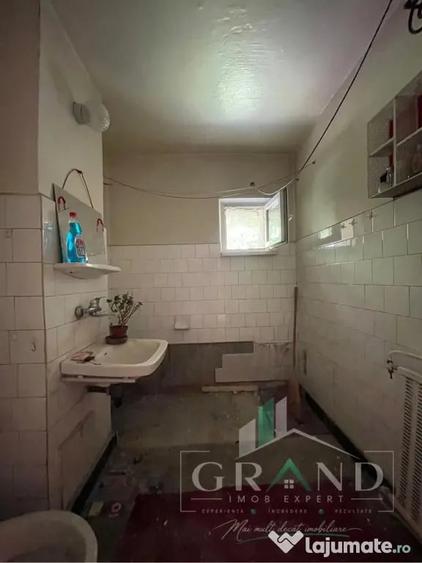 Apartament cu 2 camere decomandat în Mărăști