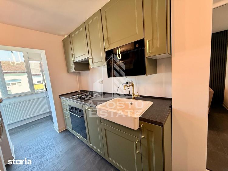 Apartament cu 3 camere în Aradului