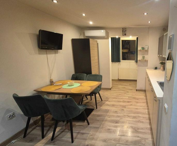 Apartament cu 2 camere decomandat în Crângași