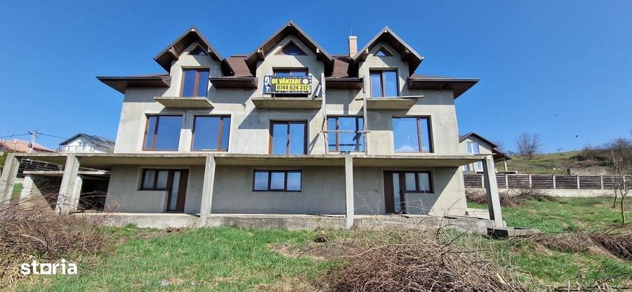 Casă cu 4 camere cu Teren 2700 Mp în Fălticeni