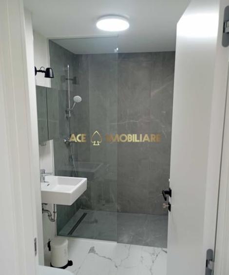 Garsonieră decomandată, mobilată în Jiului