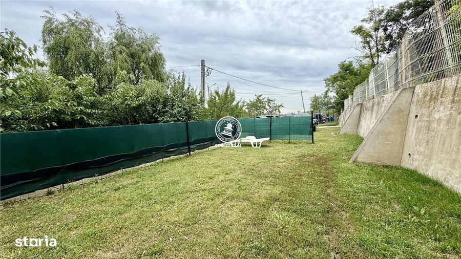 Casă cu 3 camere decomandat în Aroneanu