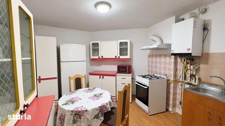 Casă cu 4 camere cu Teren 200 Mp în Inel II