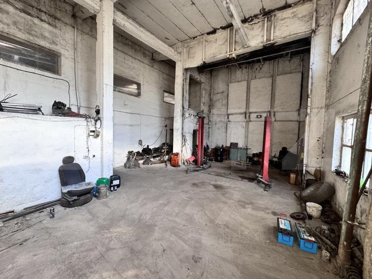 Spațiu industrial, de 3,800 mp, în Aiud