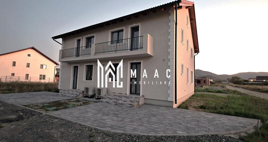 Duplex cu 4 camere cu Canalizare în Exterior Sud