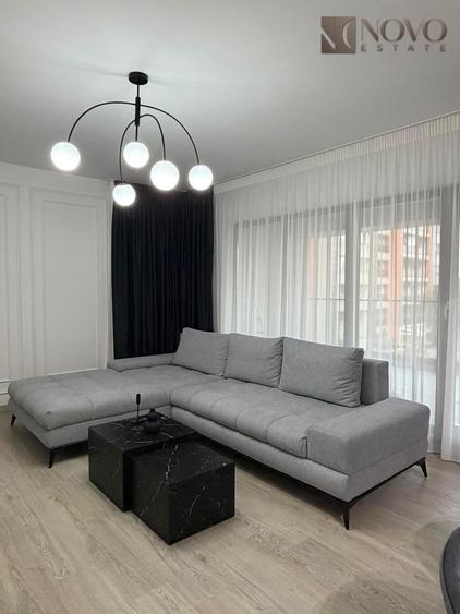 Apartament cu 3 camere semidecomandat, mobilat în Dristor