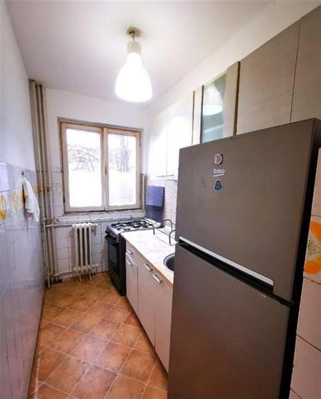 Apartament cu 3 camere nedecomandat în Circumvalațiunii