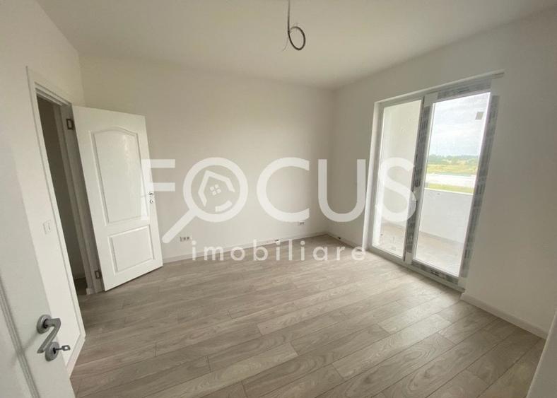 Apartament cu 3 camere semidecomandat în Giroc — fotografia 3