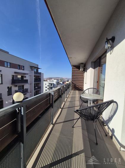 Apartament cu 2 camere semidecomandat, mobilat în Bună Ziua
