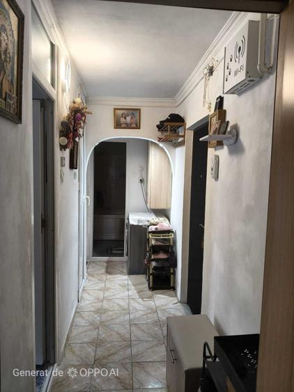 Apartament cu 2 camere decomandat în CET