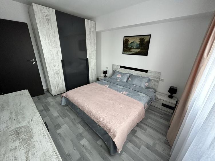 Apartament cu 2 camere decomandat în Exterior Vest