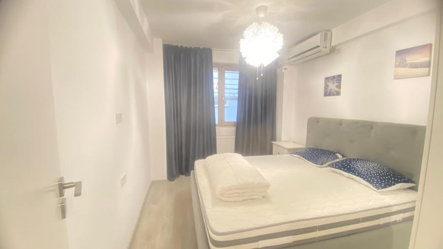 Apartament cu 2 camere semidecomandat, mobilat în Tineretului