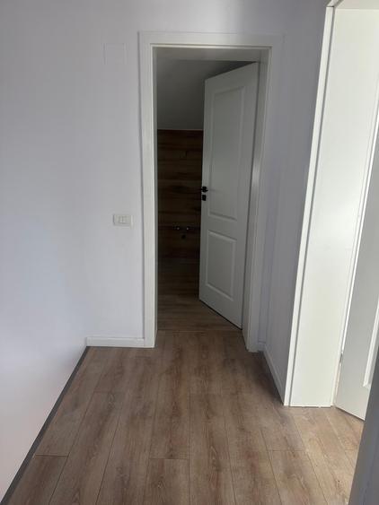 Duplex cu 3 camere cu Teren 300 Mp în Odăi