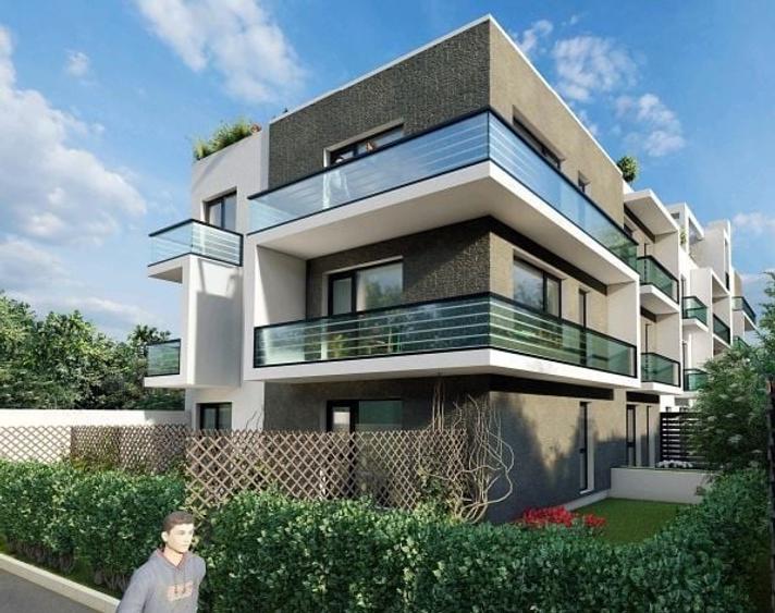 Apartament cu 3 camere decomandat în Moșilor