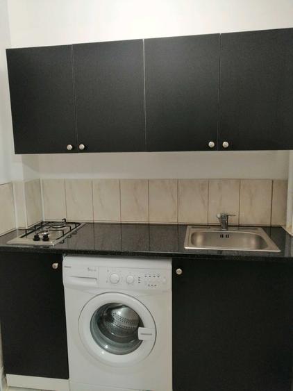 Garsonieră decomandată în Berceni