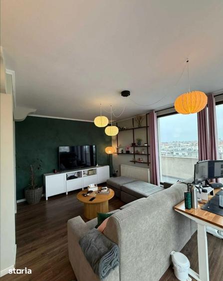 Apartament cu 3 camere, mobilat în Sud