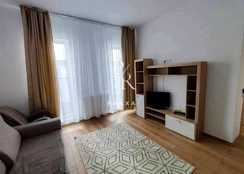 Apartament cu 2 camere semidecomandat, mobilat în Florești