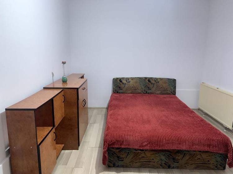 Casă cu 2 camere în Central
