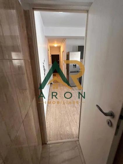 Apartament cu 2 camere semidecomandat, mobilat în Titan